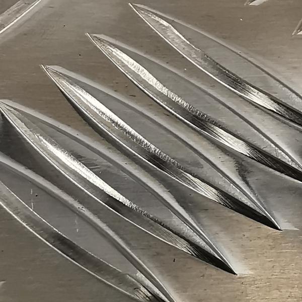 5 Bar Tread Plate Aluminum Plate