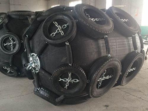 6500mm 50KPa 80KPa Inflatable Fenders For Boats Wharf Ship Protection