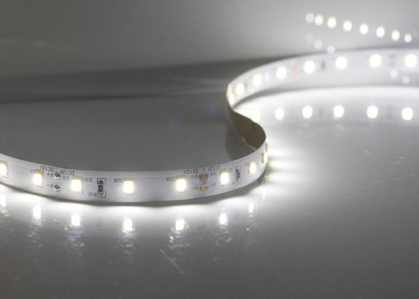 2835 luzes de tira flexíveis 300LEDs do diodo emissor de luz 5meters CRI80, IP20 conduziram luzes de tira decorativas