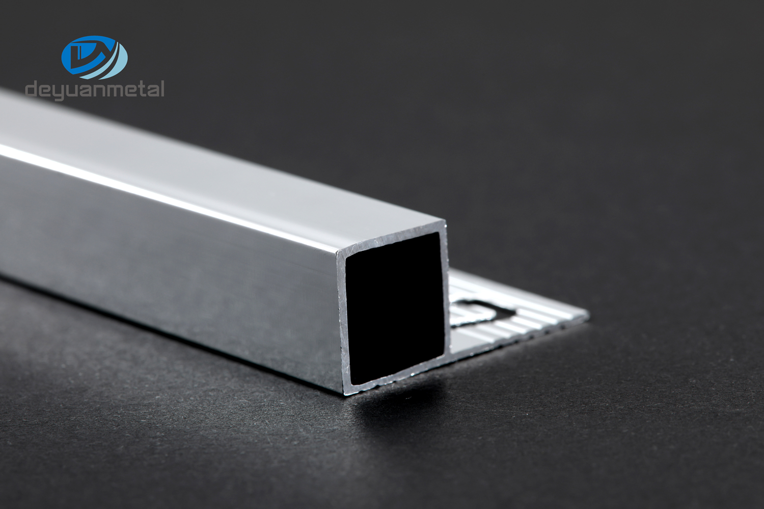 Плитка края квадрата Chrome Antierosion уравновешивает 10mm закаленный материал T6 Alu6063