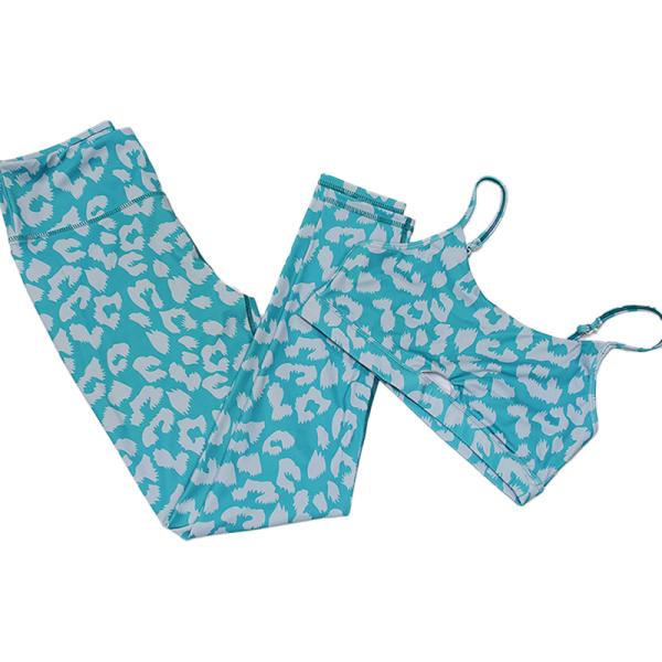 Seamless High Impact Sports Bra Crop Top ODM Available Nylon Material