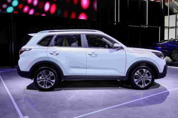 Zhipao 2021 Ace 2.0L Wonderful Edition Petrol Automatic Cars small