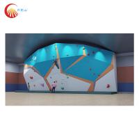 Escalade d'intérieur s'élevante de Boulder de mur de surplomb de parc d'attractions pour des adultes