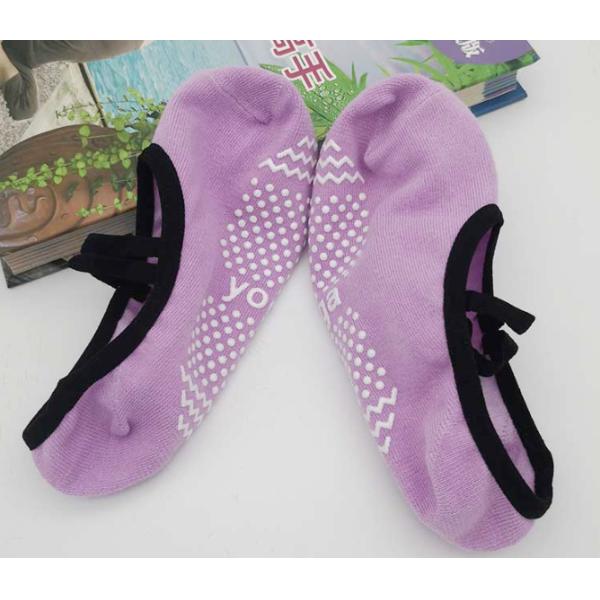 Breathable Circle Cotton Socks Yoga Grip Socks For Women Letter Pattern Type