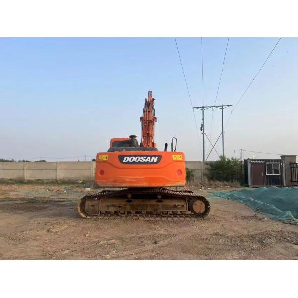 Экскаватор Doosan, используемый оригинальным экскаватором Doosan DX225LC в Южной Корее