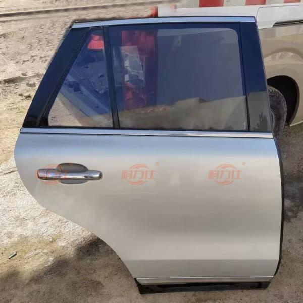 Original disassembled parts of the left and right doors of H-a-val H8 car