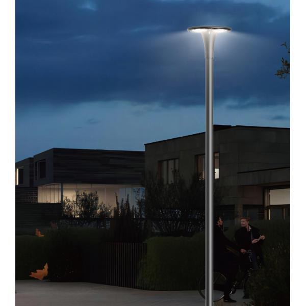 Солнечное освещение 50 Вт 60 Вт Светодиодный садовый огонь Алюминиевый мультиварки Наружное ландшафтное освещение, используемое в парках