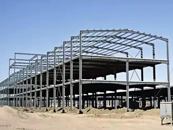 Construcción de estructuras de acero Q235B Q355B pintura anticorrosiva galvanizada y sumergida en caliente