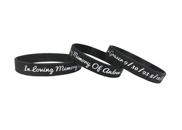 Promotion gift adjustable sports made bracelets custom cheap silicone wristband