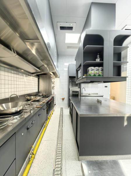 Fadior Full Stainless Steel Kitchen Cabinet - Commercial-Grade, Dark Gray & Stainless Steel Finish, Professional Layout