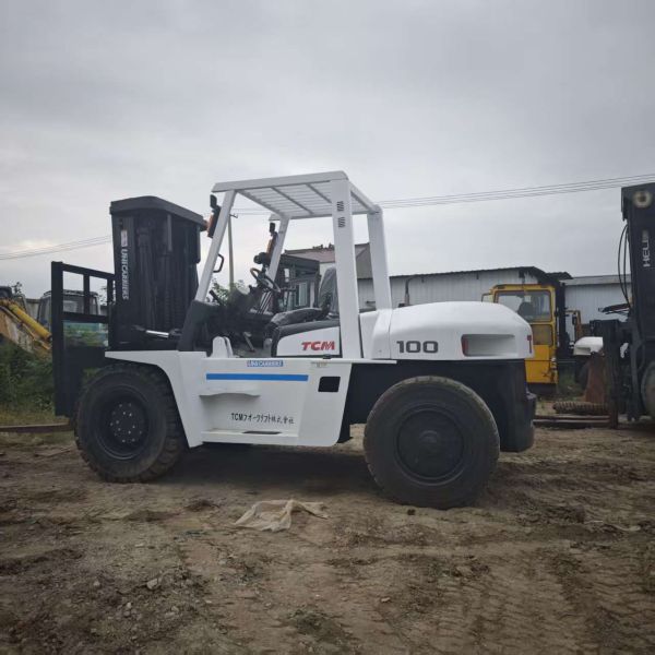 Used TCM 10 Ton Forklift with 3m 4.5m Stages and Side Shift Secondhand Diesel Engine Core Component In Stock