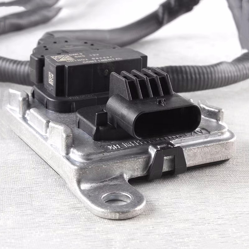 YUNNEI X10000330 NOX Nitrogen Oxygen Sensor (12V) for YUNNEI Engine D19TCIE Original Genuine