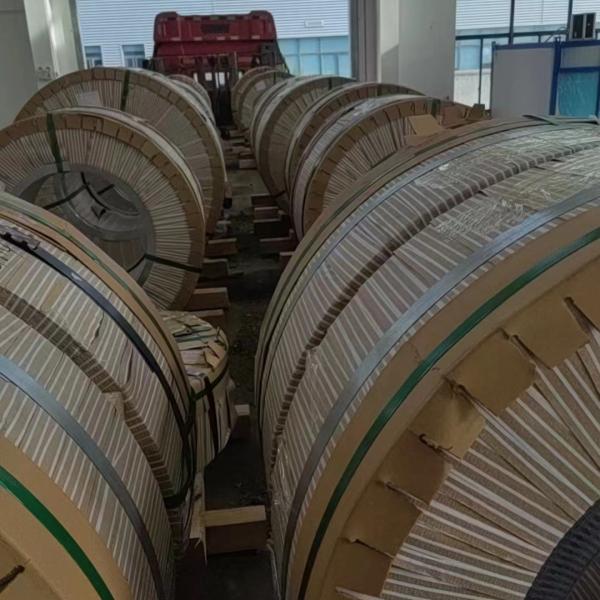 304 / 304L / 304H Нержавеющая сталь полоса ленты 0.1 - 3.0 мм холодно прокатаные SS полосы точное резка щели