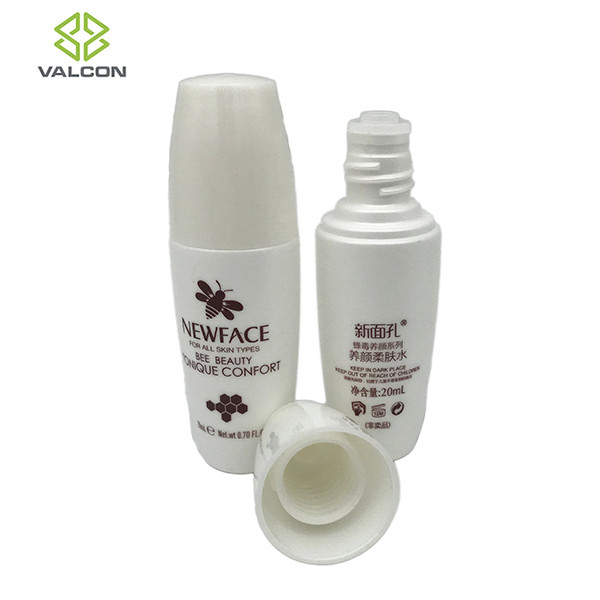 White Plastic Lotion Bottles , Plastic Tube Packaging Glossy Surface