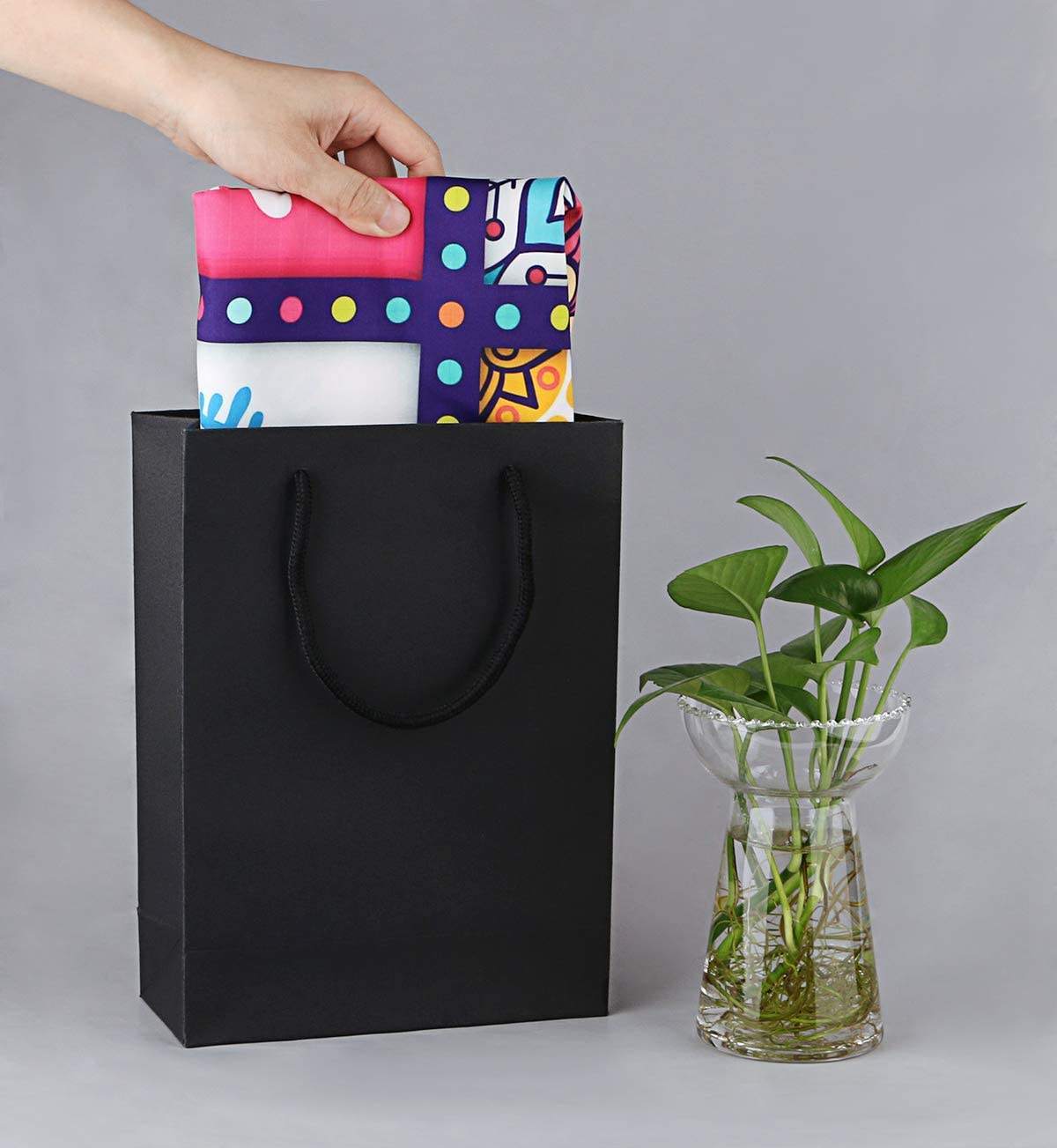 Custom Printed Paper Gift Bag Designed For Retail Packaging Corporate Gifting And Special Occasion Gifts