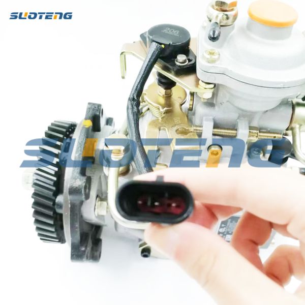 VE4 11F1900L Fuel Injection Pump VE4/11F1900L for 4BJ1