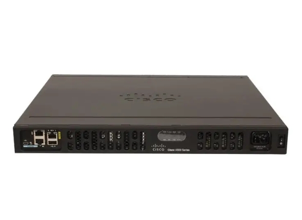 ISR4431-AX/K9 Пропускная способность системы 500Mbps-1Gbps 4 порта WAN/LAN 4 порта SFP многоядерный процессор Двойная мощность