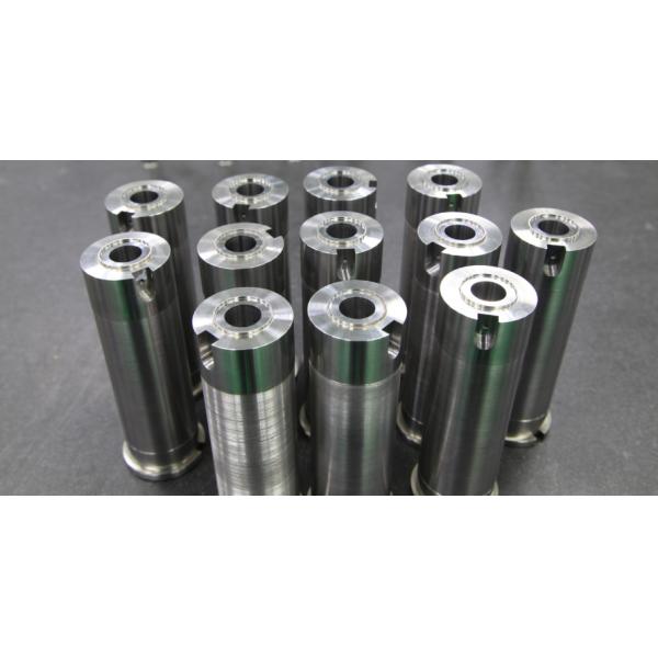 Custom Precision Moulded Components With Steel Groditz Calmax