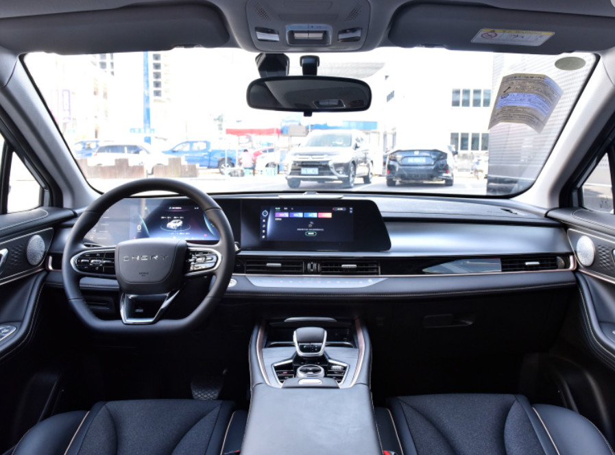 Автомобиль мест SUV двери 5 бензина 1.5T 156HP L4 5 версии Chery Omoda 2022 1.5T CVT