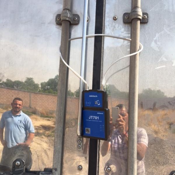 Удар - устойчивое уплотнение контейнера отслеживая, отслежыватель 1900MHz водоус