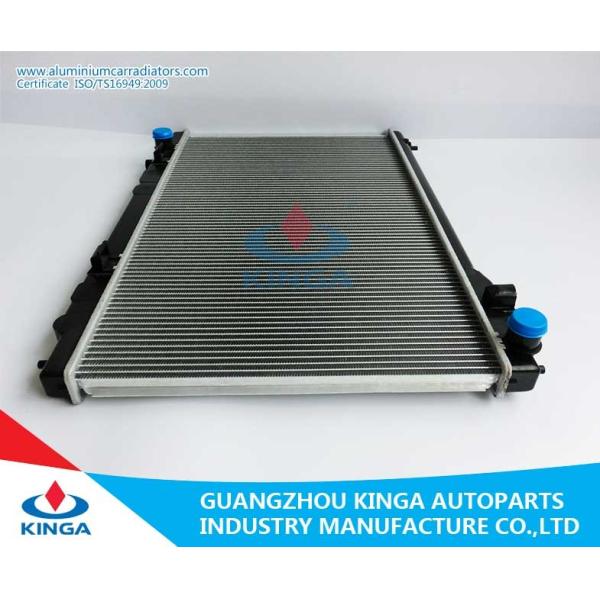 Efficient Cooling Aluminum Auto Radiator For  Nissan INFINITI'03-05 FX45 MT