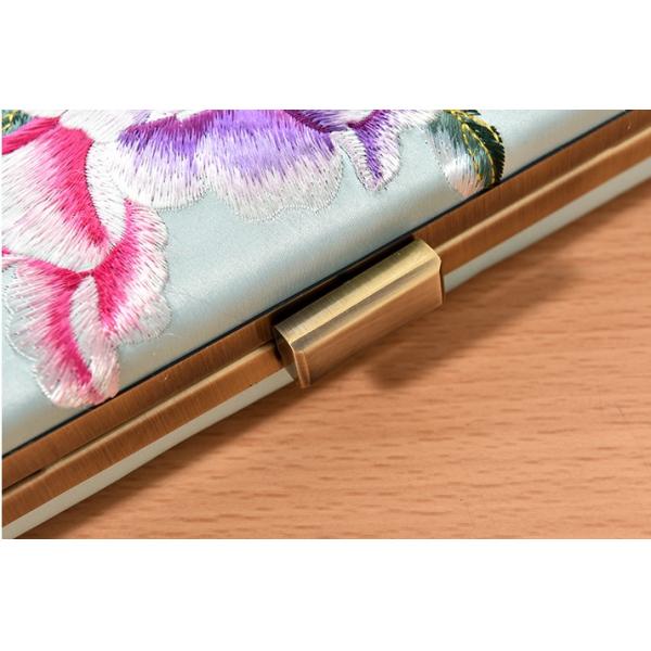 European and American vintage evening bags embroidered clutch bride