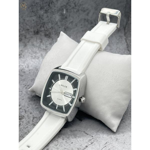 Fashion Stainless Steel Case Double Calendar Watch for Men and Women with Silicone Strap