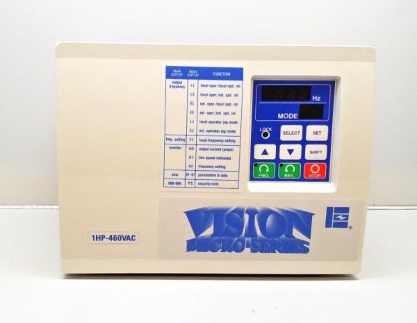MOVIMENTAÇÃO 1HP 460VAC 2.1/3.3AMP DE EMERSON WM4110, CONTROLO DO MOTOR DA C.A. DE DIGITAL DA SÉRIE DA VISÃO MICRO MOVIMENTO DO MICRO, ORIGINAL NOVO.