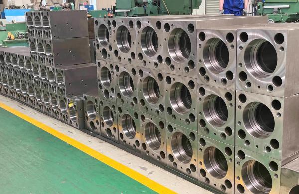 70 kg pièces détachées pour excavatrice Edt2000 Casse-marteau hydraulique pour roche pour machines de construction de déplacement de terre lourdes