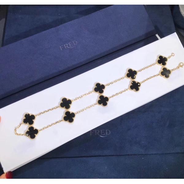 Fantastic  Van Cleef & Arpels 18k Gold Vintage Alhambra Necklace 10 Motifs