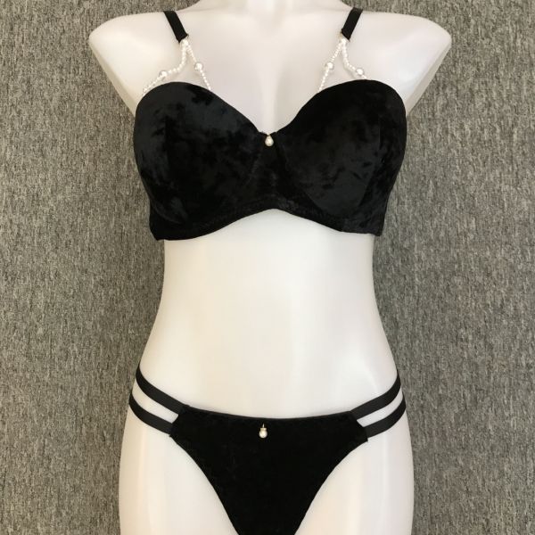 Foreign Trade Wholesale Underwear Women's Bra Underwire Velvet Bra Set Pearl Decoration Bra Underwear Panty Set