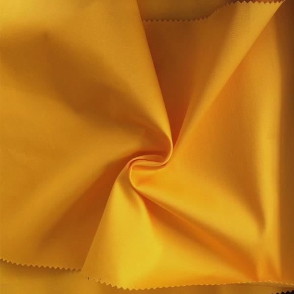 Camisas de espandéx de algodón de poliéster tejido de palomita de 160 gramos de tejido de color natural