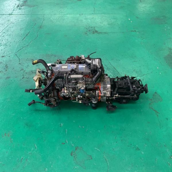 Used diesel Engine 6HK1 for Trucks