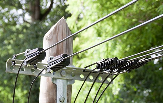 Пластмассовый PA300 натяжной зажим ADSS оптоволоконный проволочный зажим для волокнистого кабеля