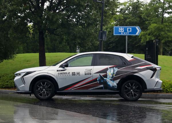 High Speed Sport Honda Auto eNS2 SUV de 5 lugares Veículo elétrico de energia nova EV Carro
