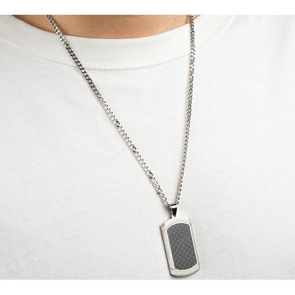 Collar de colgante cuadrado de acero inoxidable para hombres Collar de cruz cristiana con fibra de carbono