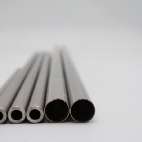 ASME B36.10 Inconel 625 Seamless Pipe ASTM B705 N06625 2.4856 Nickel Alloy Weld 620 MPa