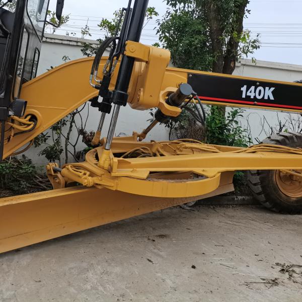 0-2000 Working Hours Used Good Condition CAT 140K Grader Original Machine from Japan
