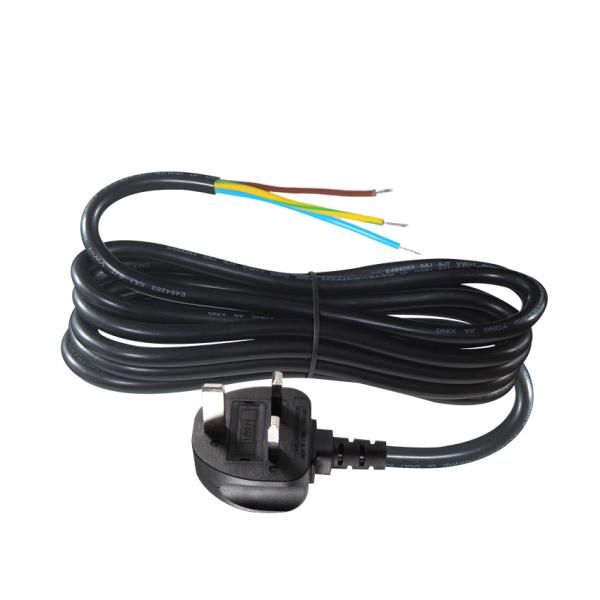 18 AWG IEC 60320 C5 to C6 Power Adapter Cord with 10A / 125V Rating for Laptop Adapters