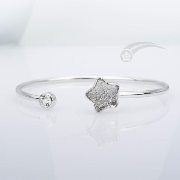 Fashionable 925 Sterling Silver Meteorite Cuff Bracelet Star Shape