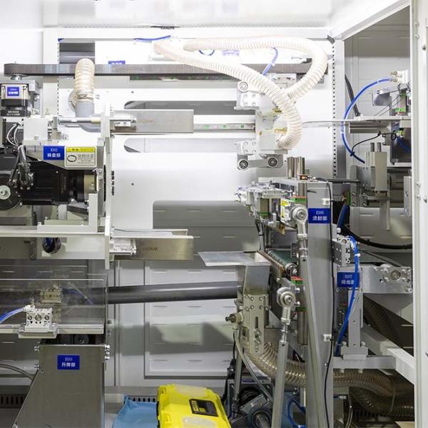 350M/Min Control de PLC de la línea de producción de servo completo con formación en el extranjero