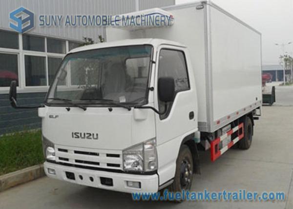 3 T ~ 5 T ISUZU 100p Refrigerator Van Truck ISUZU Engine 72 kw / 98 hp