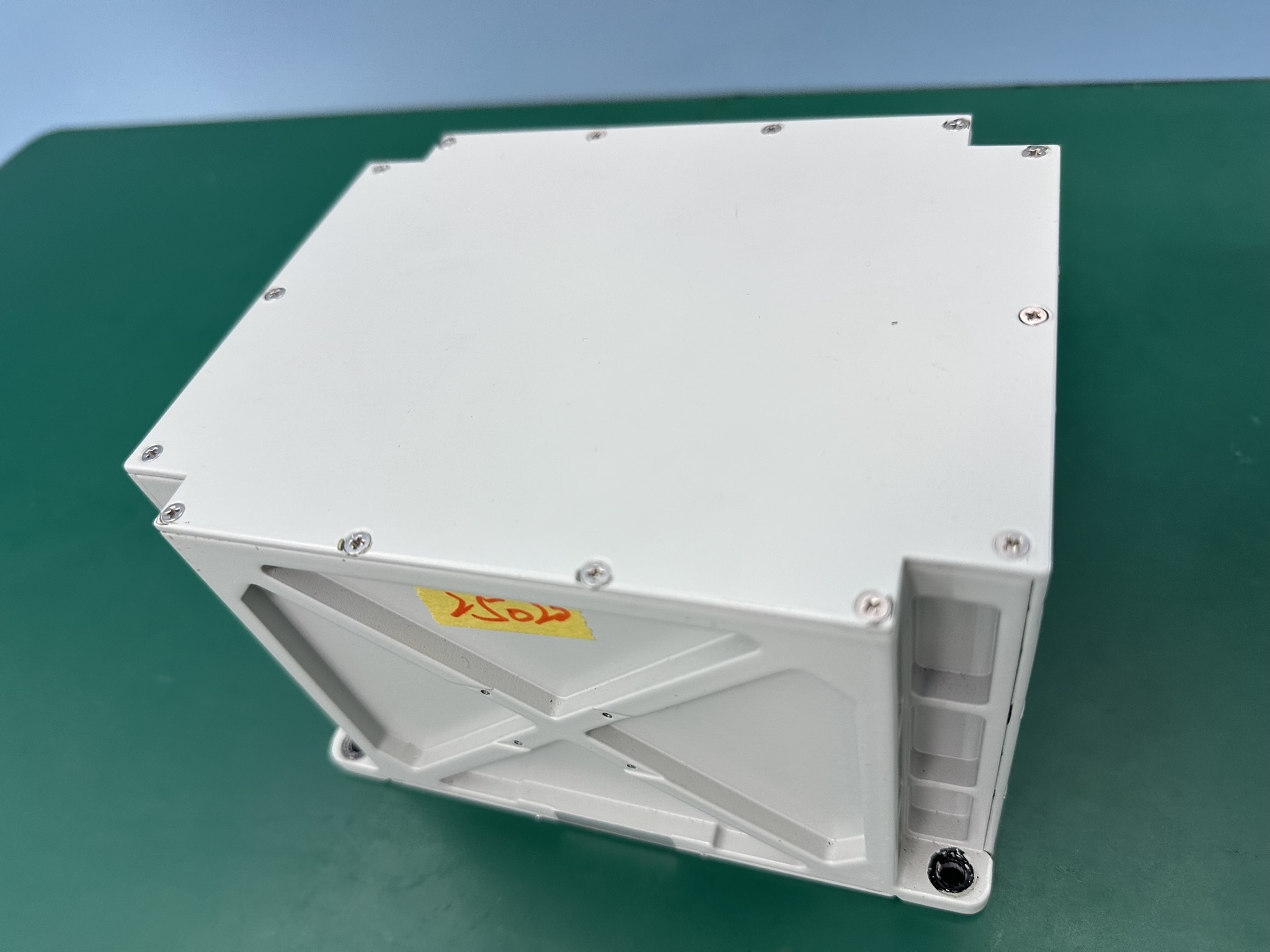 High Precision IMU Inertial Measurement Unit with ±20g Accelerometer, 400°/s Gyro, and -40℃～60℃ Operating Temperature