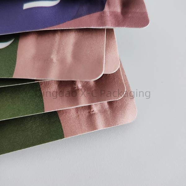 Customized Design Cotton Paper Carrier Bags Stand Up With Sturdy Handle