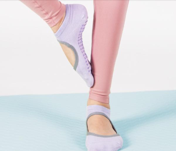 Sexy Anti - Slip Yoga Socks Women 'S Sports Dance Professional Backless Grip Gym Room Socks