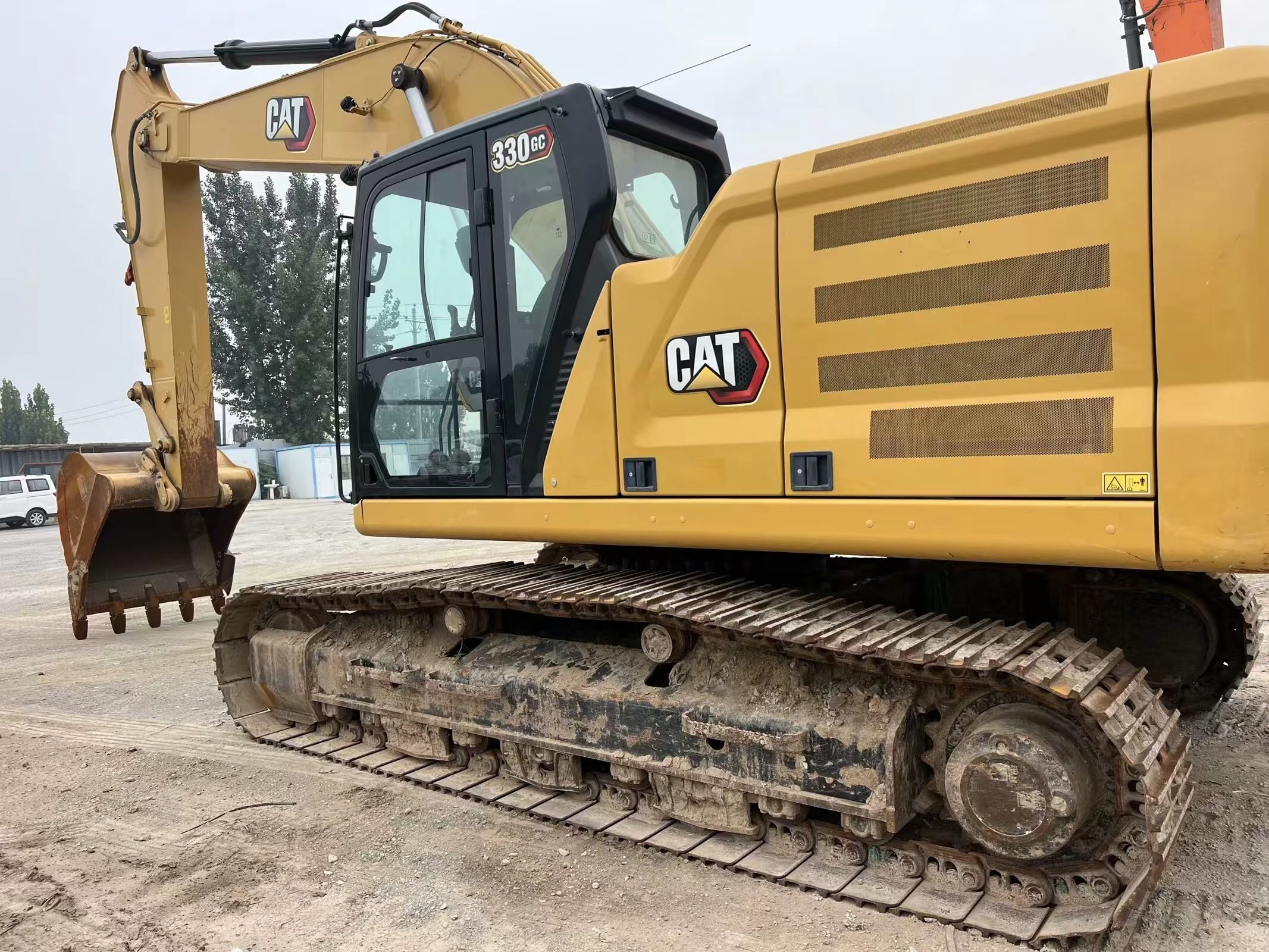 Эксплуатационный экскаватор CAT 330GC, произведенный в Китае, американская марка