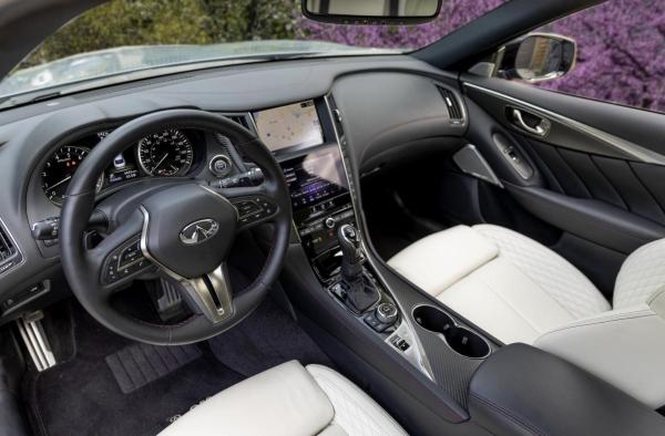 5 Passageiros Luxury EV Car Médio Grande Tamanho Infiniti Q50 Ev 300HP