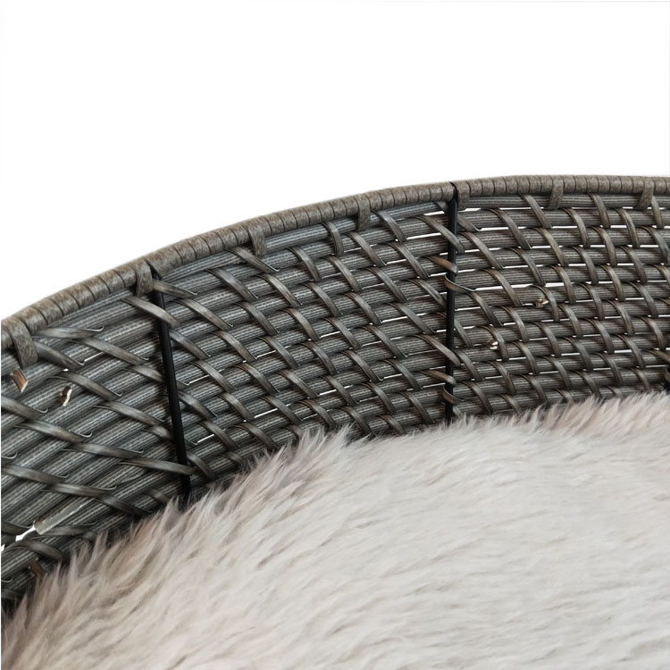 Home Classic Fashion Modern Wicker Rattan Dog Bed Oval Shape Portable All-Season Outdoor Furniture Carton