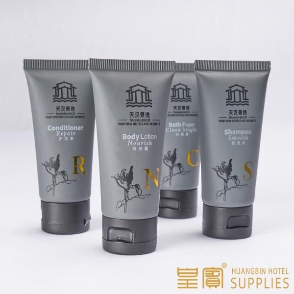 Hotel 3 - 5 Star Disposable Plastic  Pipe Shampoo Bath Get  Hotel Amenities Kit
