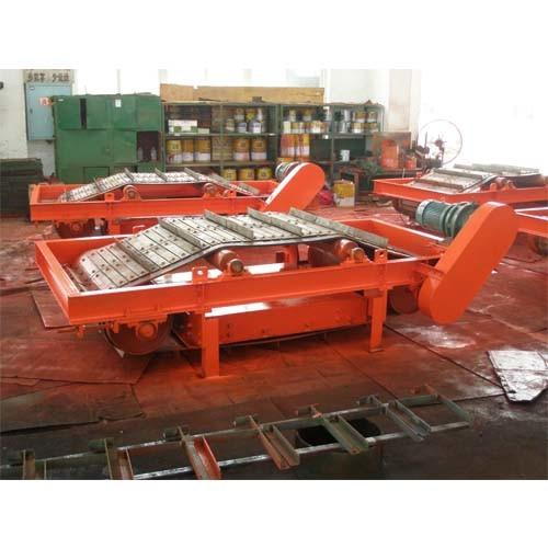 Low Intensity Permanent Magnetic Separator Red Color TD 100% Duty Cycle